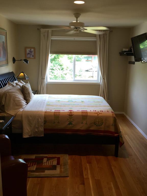 Sleeping Bulldog Bed & Breakfast Seattle Extérieur photo